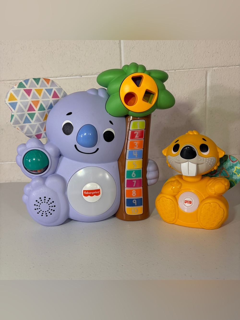 Fisher-Price Linkimals Musical Light-Up Koala & Beaver Music & Numbers Toy